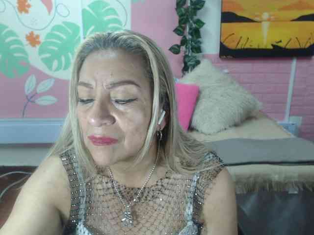 valeria-sexy webcam