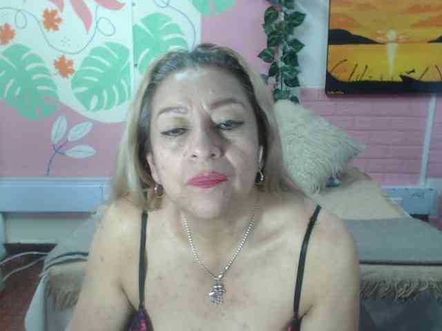valeria-sexy webcam