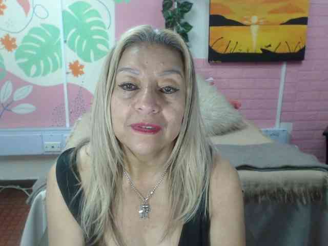 valeria-sexy webcam