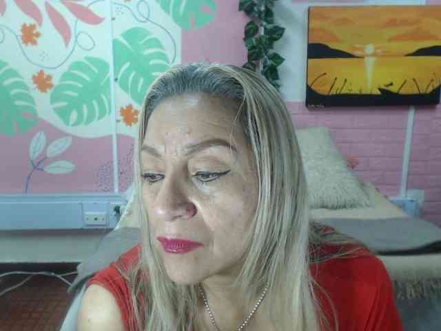 valeria-sexy webcam