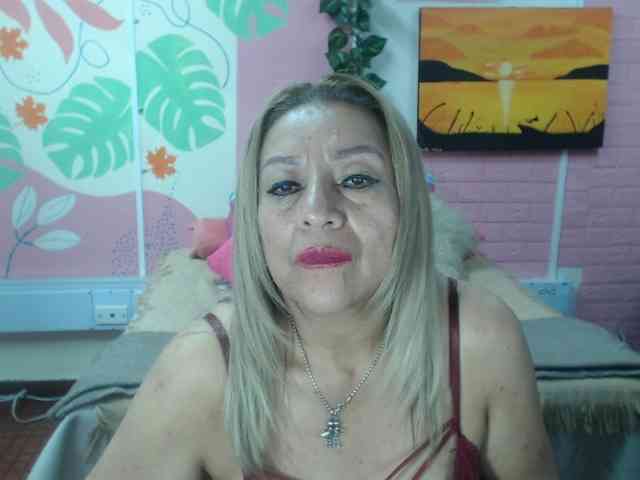 valeria-sexy webcam