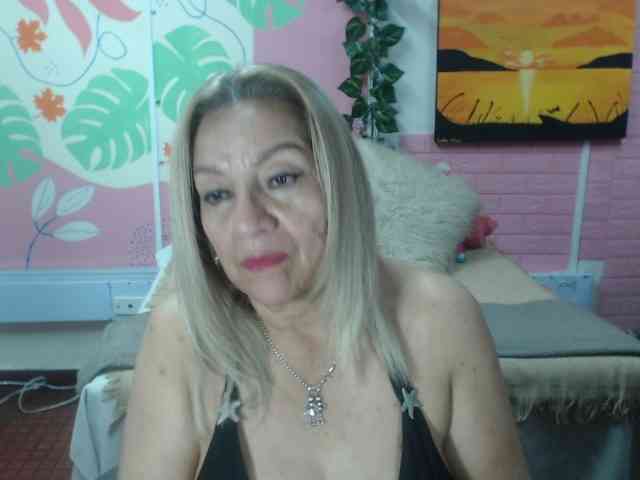 valeria-sexy webcam