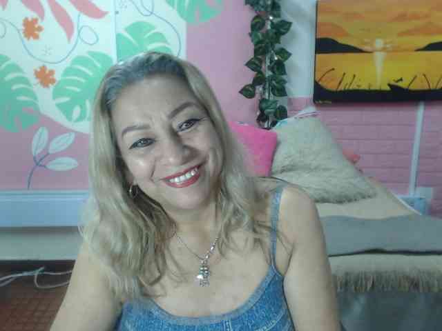 valeria-sexy webcam