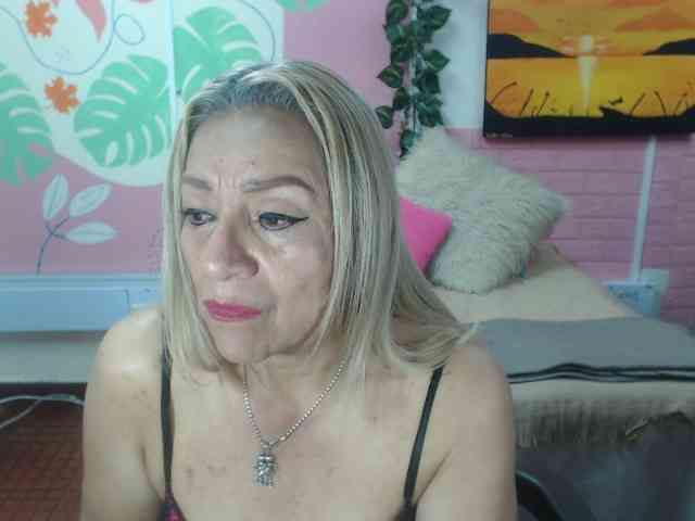 valeria-sexy webcam