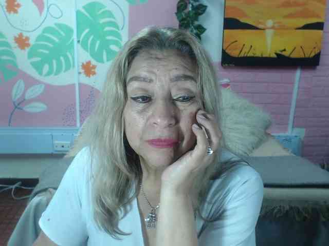 valeria-sexy webcam