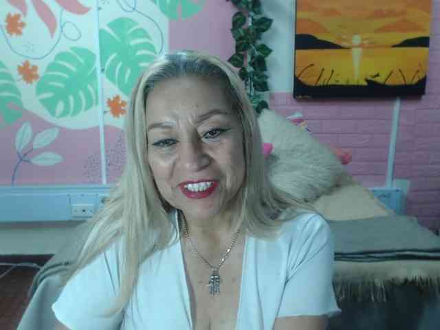 valeria-sexy webcam