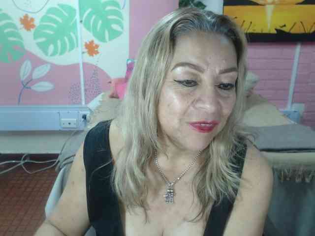 valeria-sexy webcam