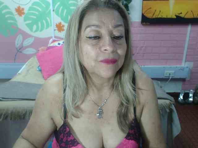valeria-sexy webcam