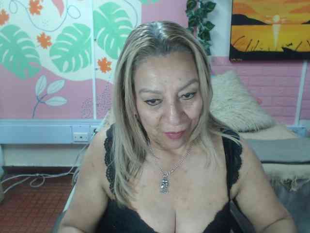 valeria-sexy webcam