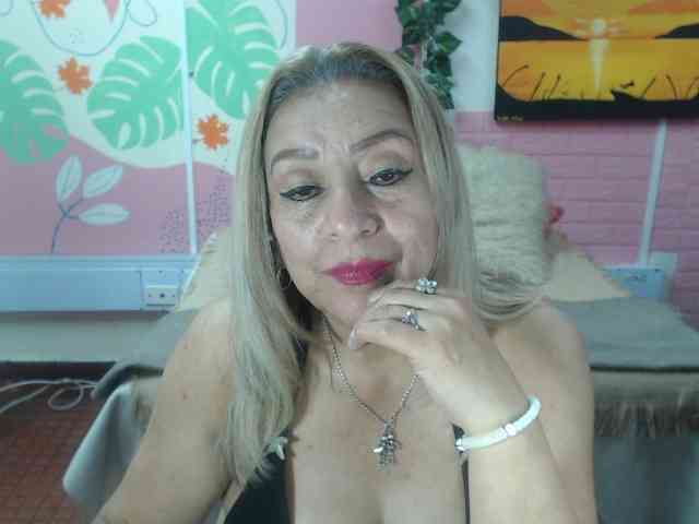valeria-sexy webcam