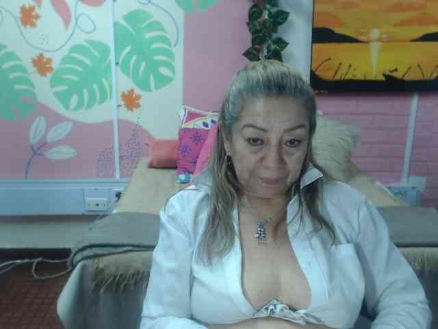 valeria-sexy webcam