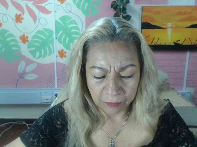 valeria-sexy webcam