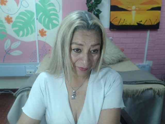 valeria-sexy webcam