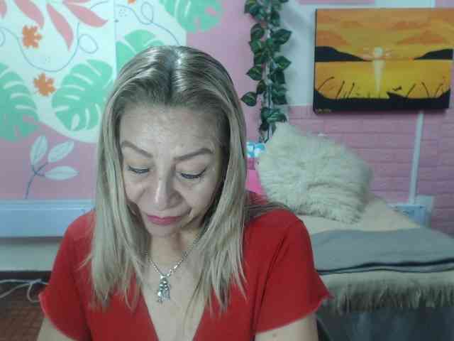 valeria-sexy webcam