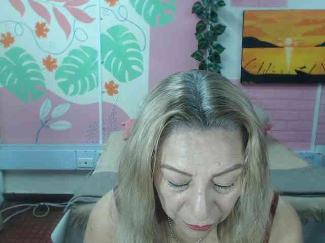 valeria-sexy webcam