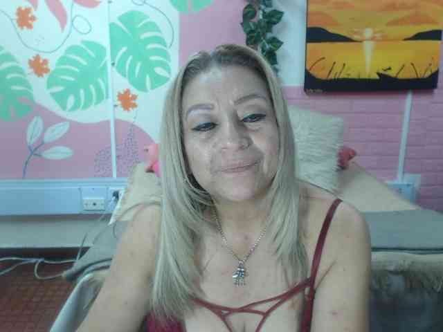 valeria-sexy webcam