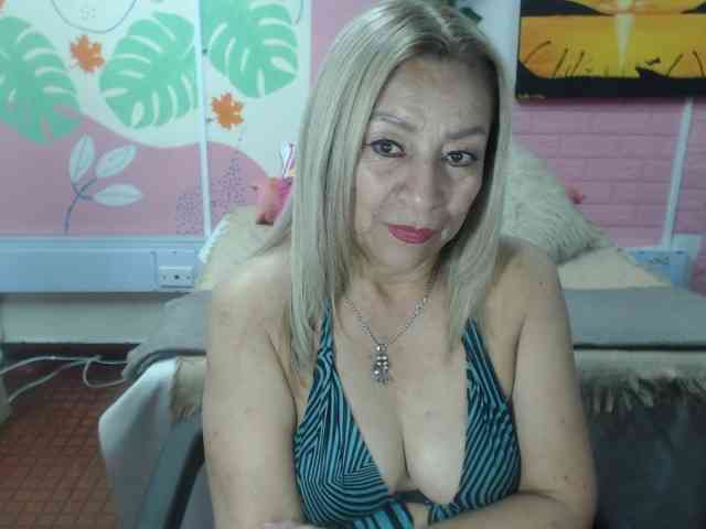 valeria-sexy webcam