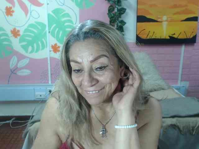 valeria-sexy webcam