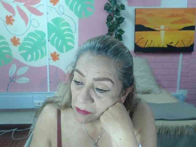 valeria-sexy webcam