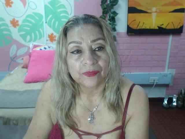 valeria-sexy webcam