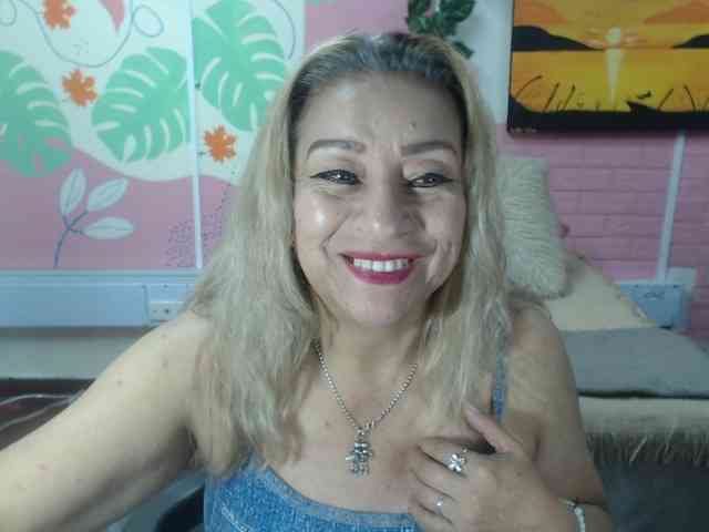 valeria-sexy webcam