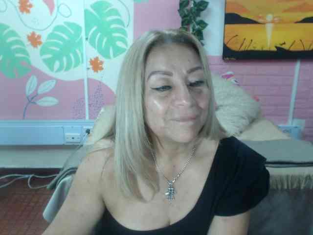 valeria-sexy webcam