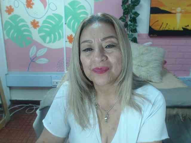 valeria-sexy webcam