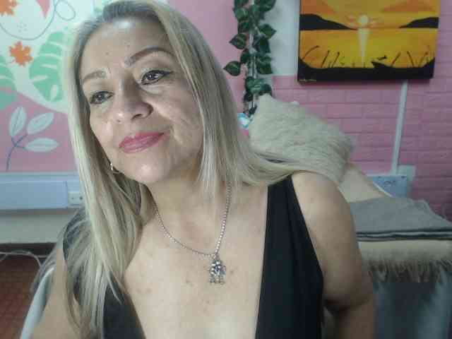 valeria-sexy webcam