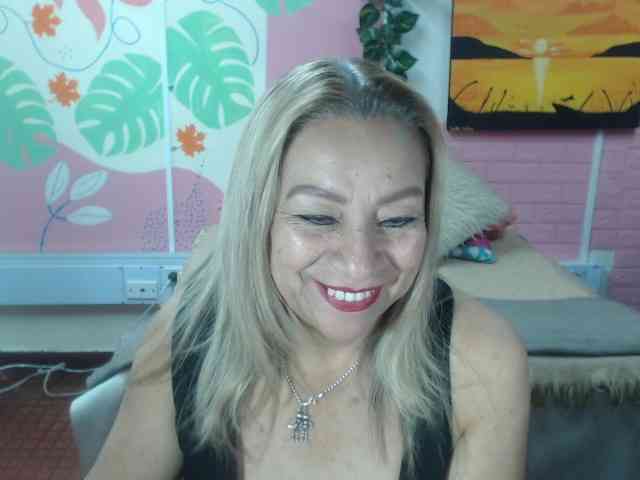valeria-sexy webcam