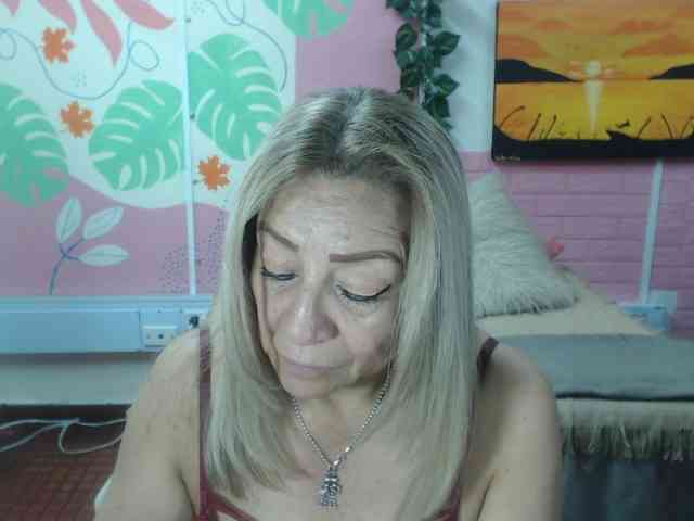 valeria-sexy webcam