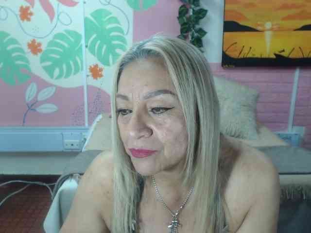 valeria-sexy webcam