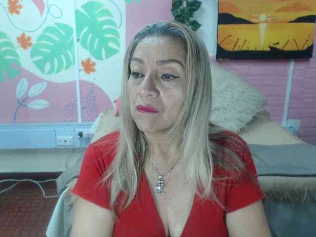 valeria-sexy