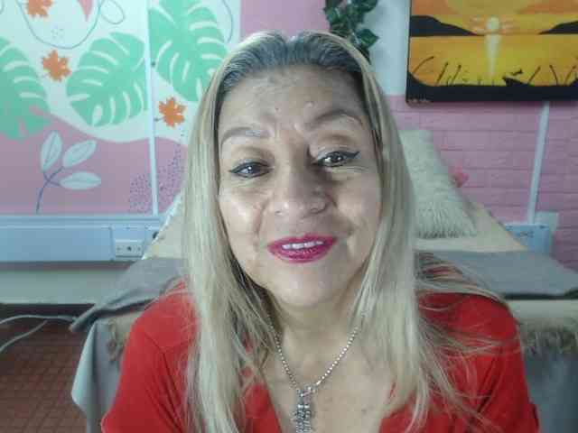 valeria-sexy webcam