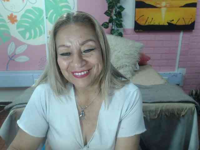 valeria-sexy webcam