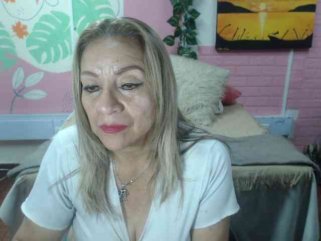 valeria-sexy webcam