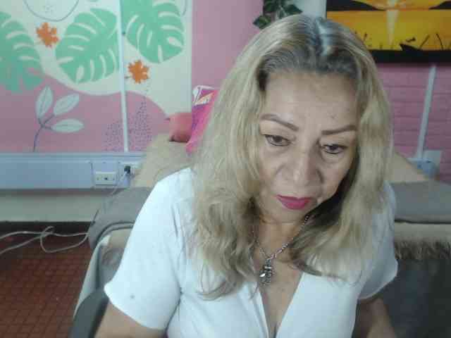 valeria-sexy webcam