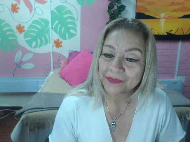 valeria-sexy webcam