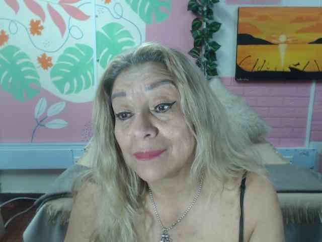 valeria-sexy webcam