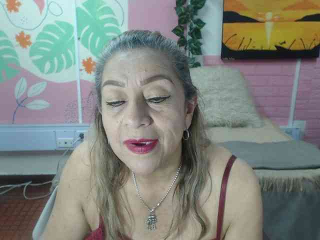 valeria-sexy webcam