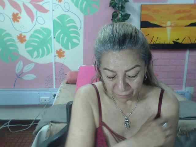 valeria-sexy webcam