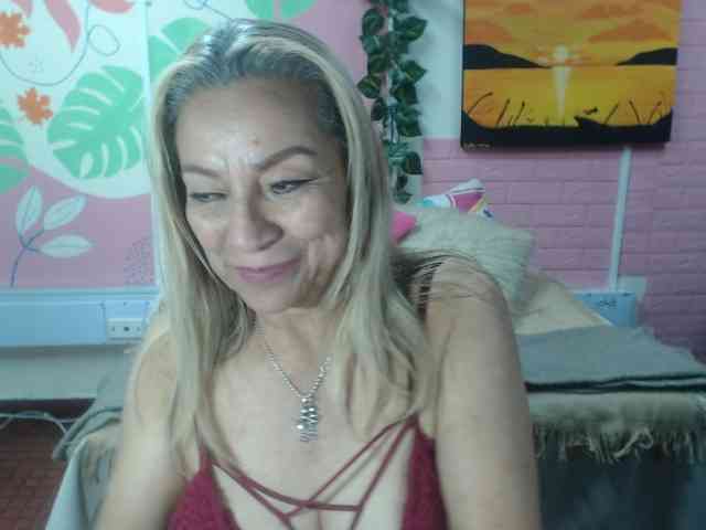 valeria-sexy webcam