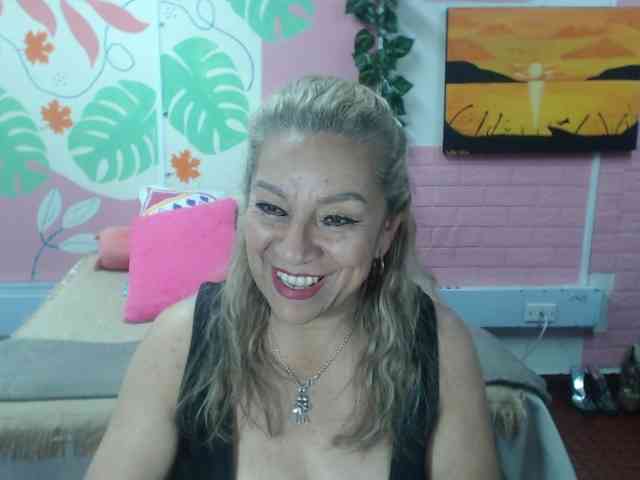 valeria-sexy webcam