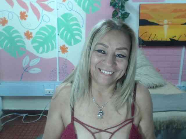 valeria-sexy webcam