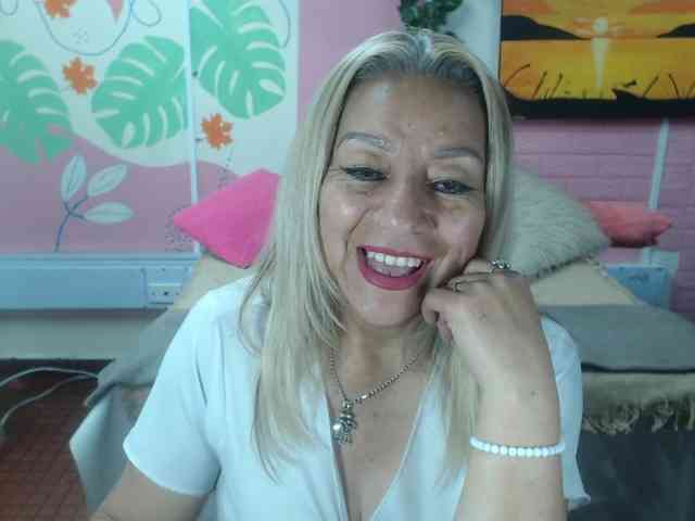 valeria-sexy webcam