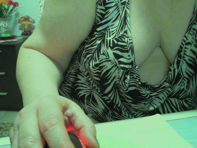 Vyka-Vyka live cam on BongaCams