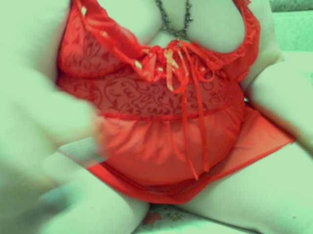 Vyka-Vyka live cam on BongaCams