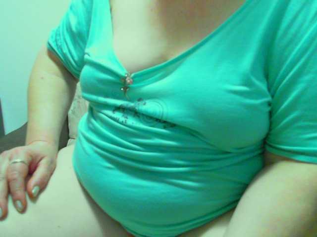 Vyka-Vyka live cam on BongaCams