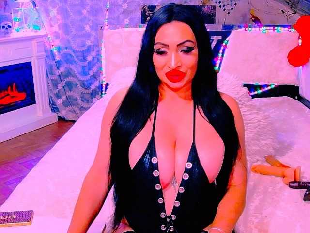 AliyaMoon live cam on BongaCams