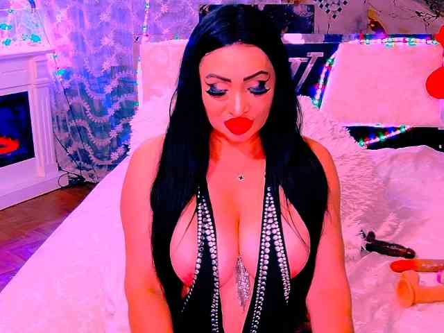 AliyaMoon webcam