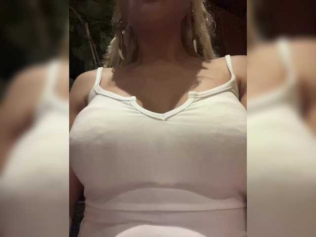 AlisaKisa555 live cam on BongaCams